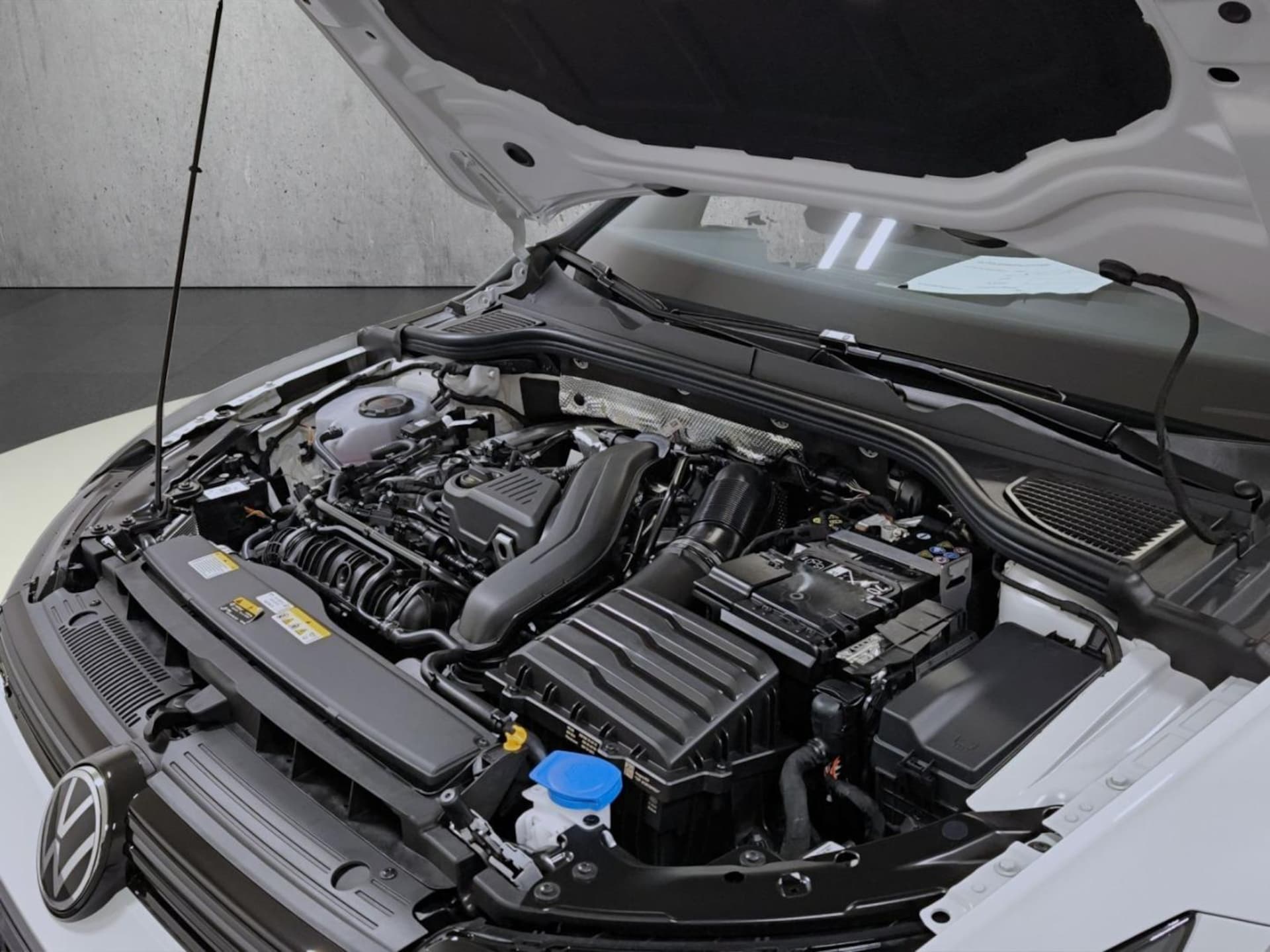 Volkswagen Golf Variant R-Line