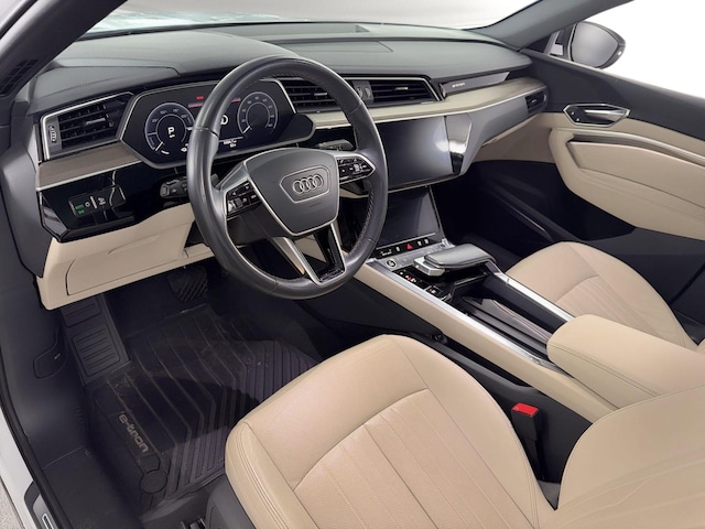 2024 Audi Q8 e-tron
