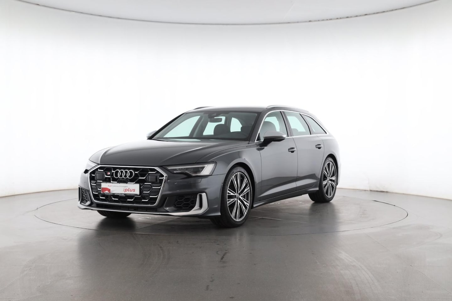 Bild über Audi S6 Avant TDI quattro tiptronic - für weitere Informationen kontaktieren Sie den Audi Partner