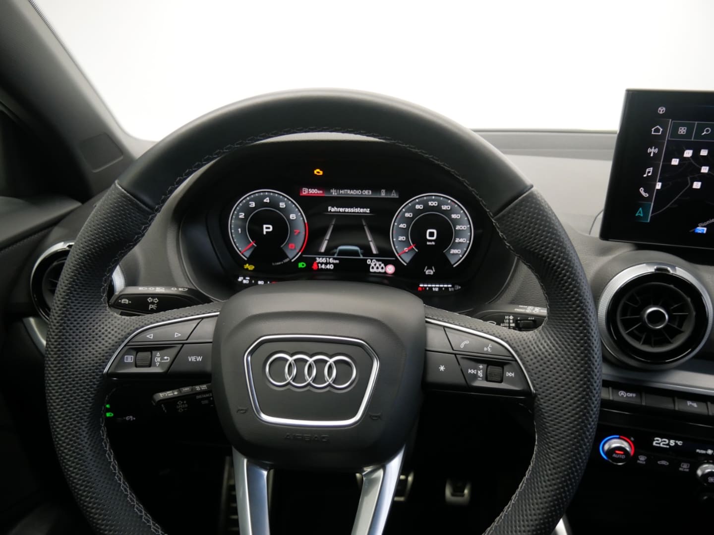 Bild über Audi Q2 S line 35 TFSI S tronic - für weitere Informationen kontaktieren Sie den Audi Partner