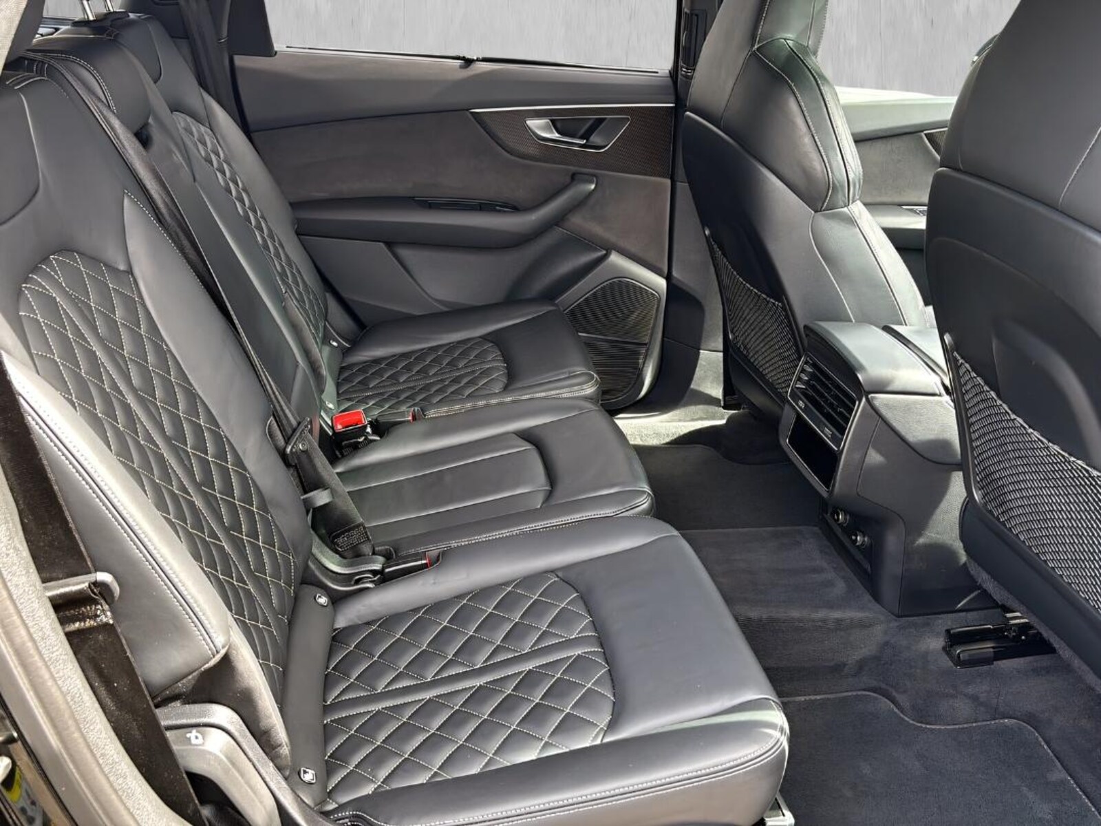 Audi SQ7 – Bild 13