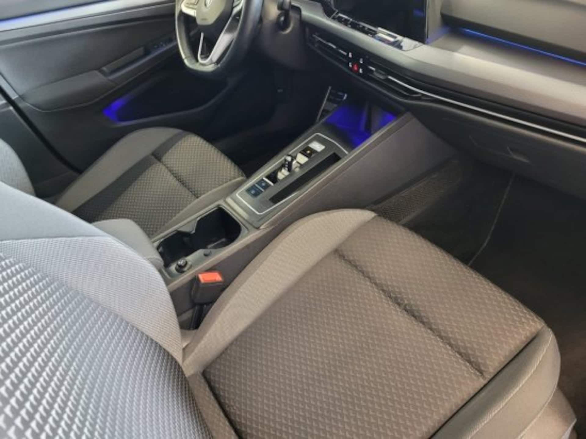 Volkswagen Golf Active