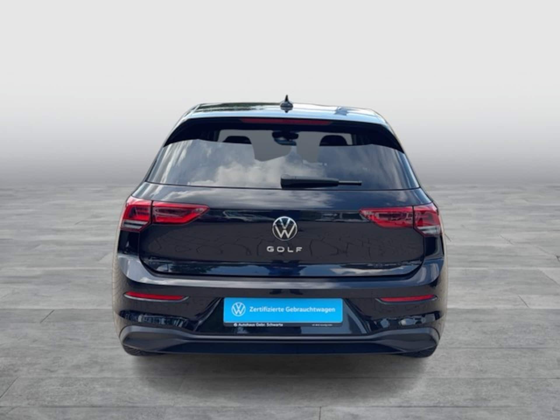 Volkswagen Golf Life