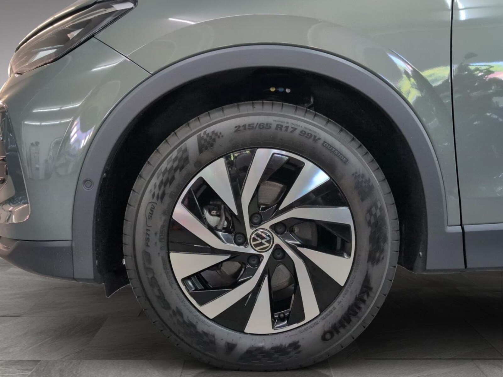 Volkswagen Tiguan – Bild 15