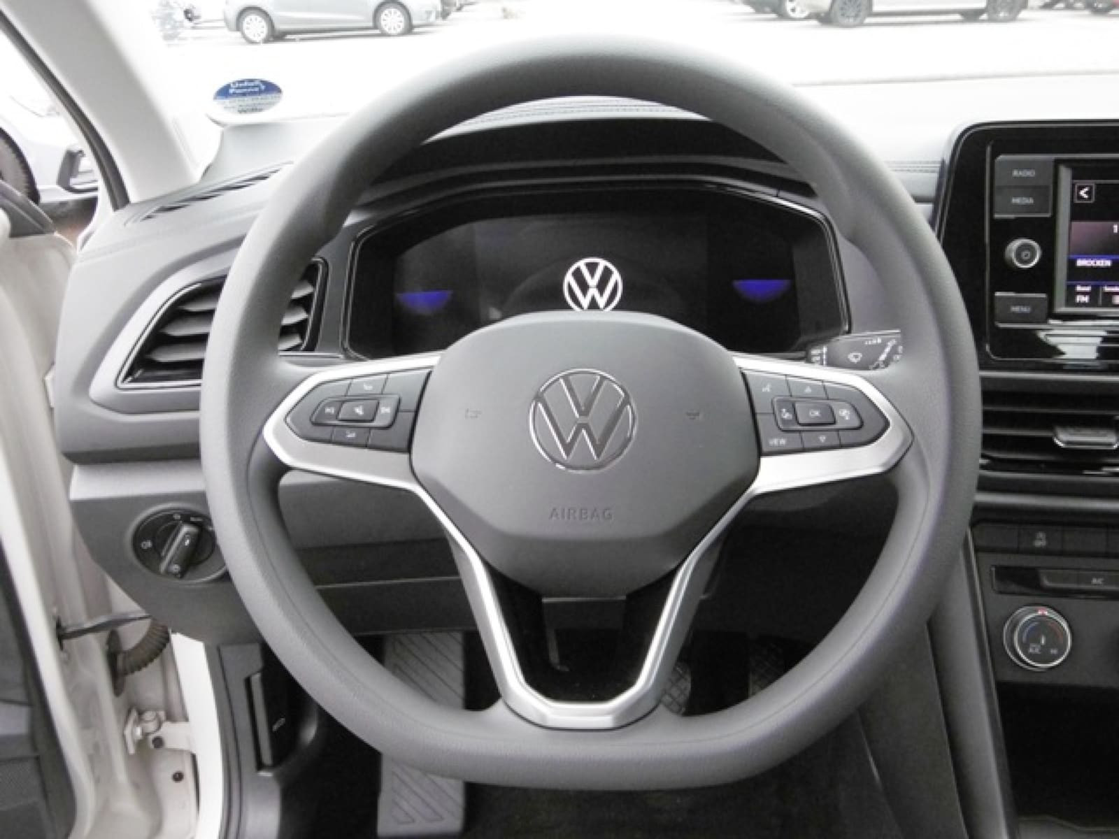 Volkswagen T-Roc – Bild 11