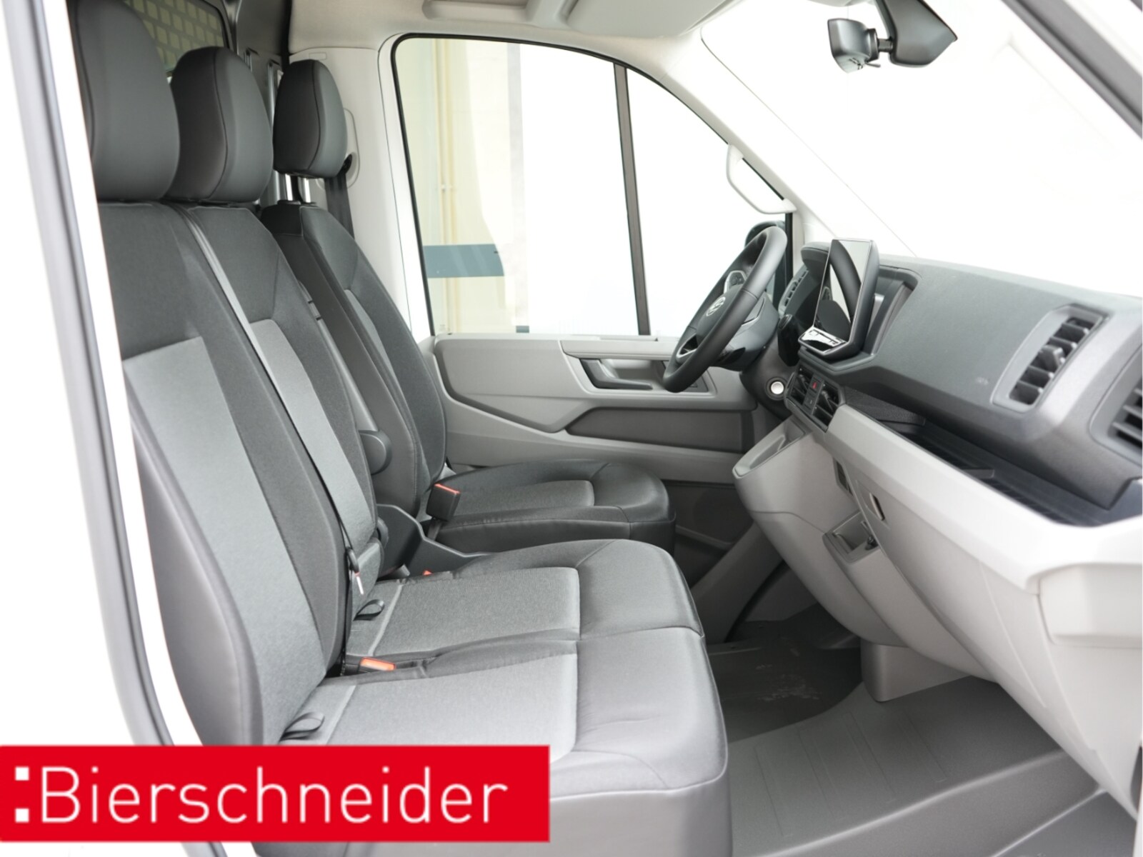 Volkswagen Crafter Kasten mittlerer Radstand – Bild 3