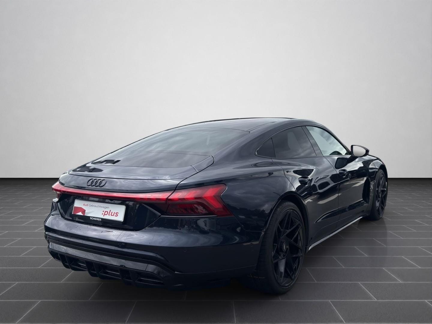 Bild über Audi RS e-tron GT e-tron quattro - für weitere Informationen kontaktieren Sie den Audi Partner