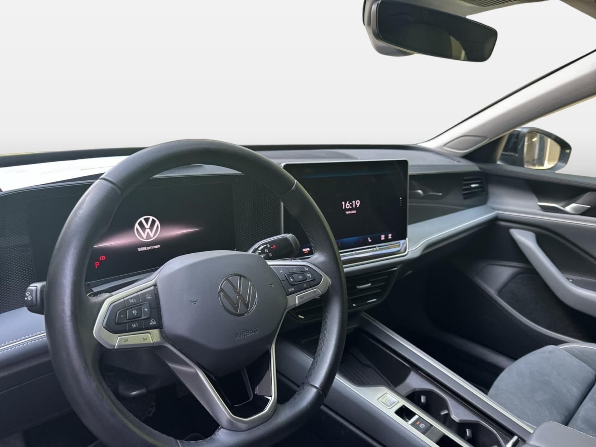 Volkswagen Passat Business