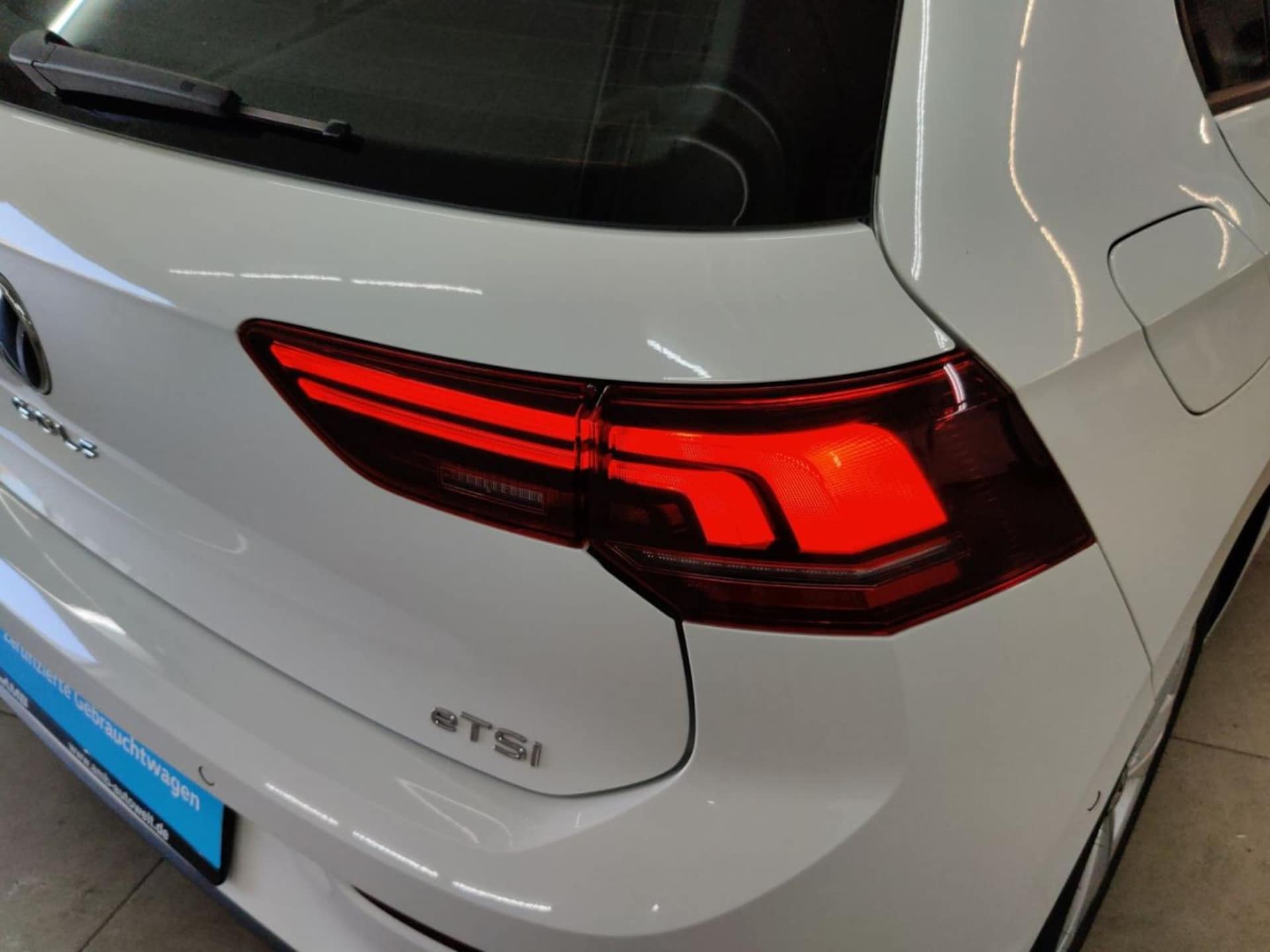 Volkswagen Golf Life