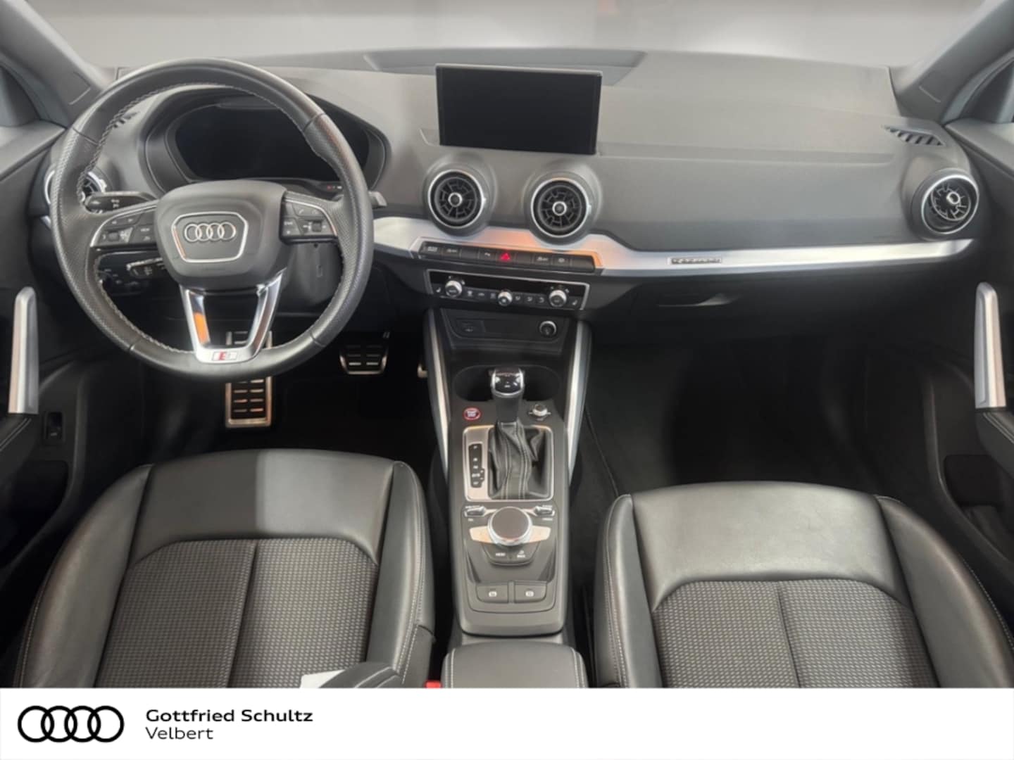 Bild über Audi SQ2 TFSI quattro S tronic - für weitere Informationen kontaktieren Sie den Audi Partner