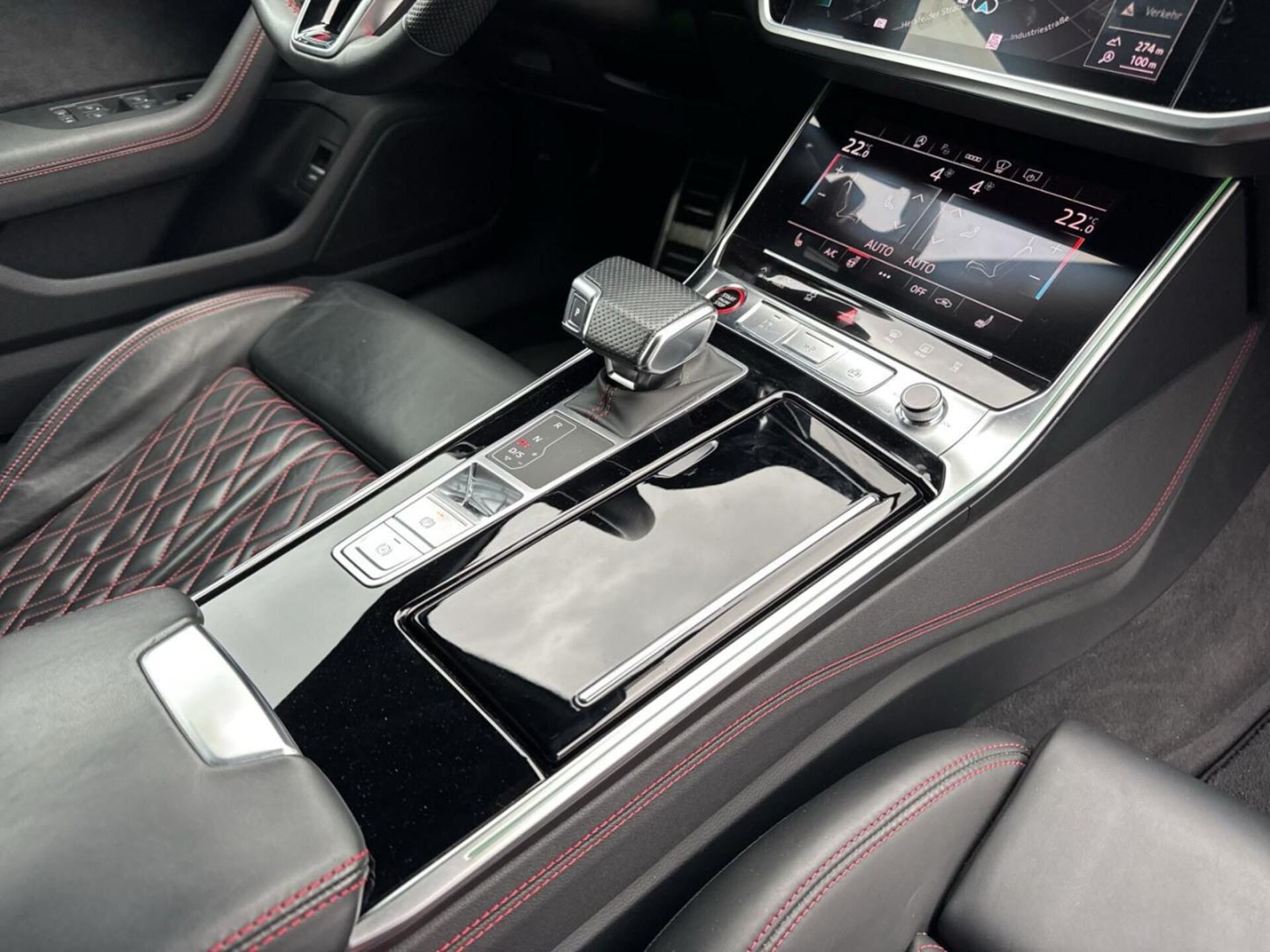 Audi S6 Avant