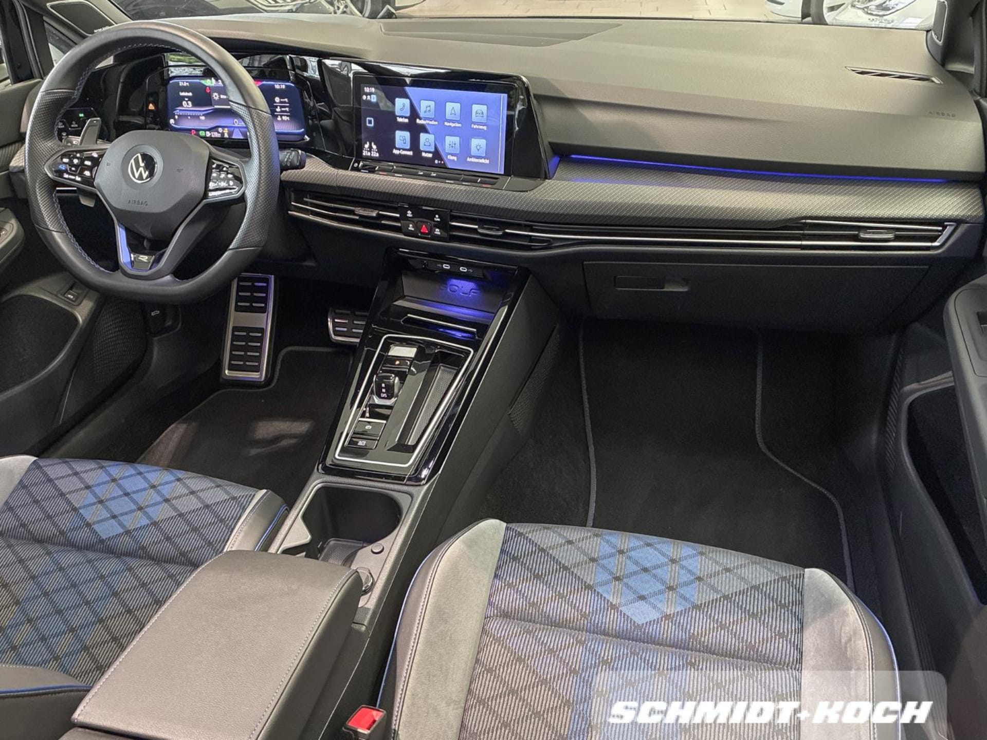 Volkswagen Golf Variant R