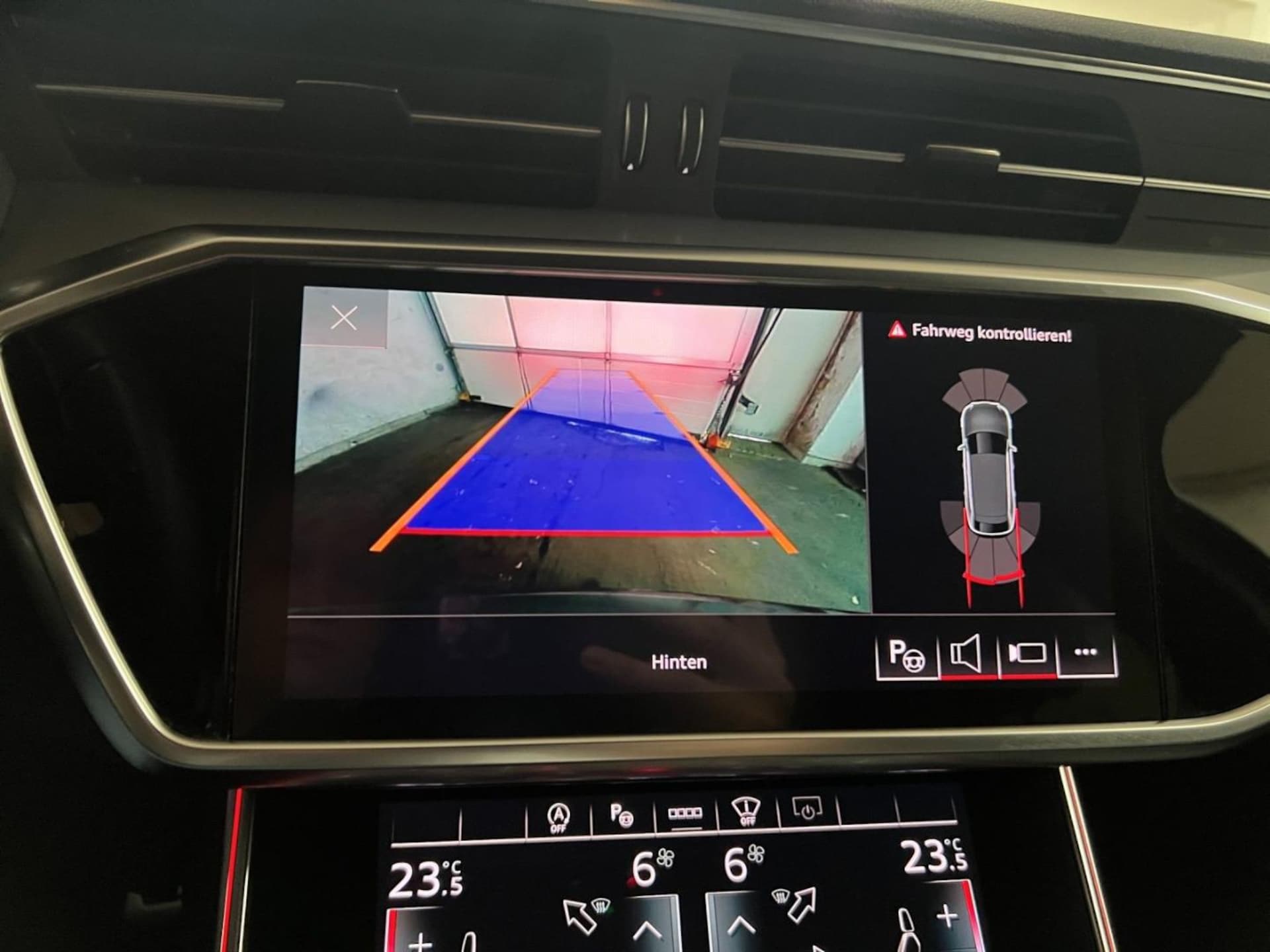 Audi S6 Avant