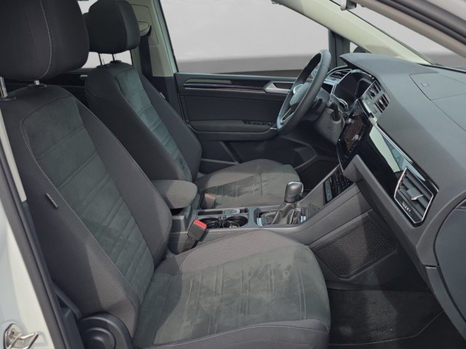 Volkswagen Touran – Bild 7