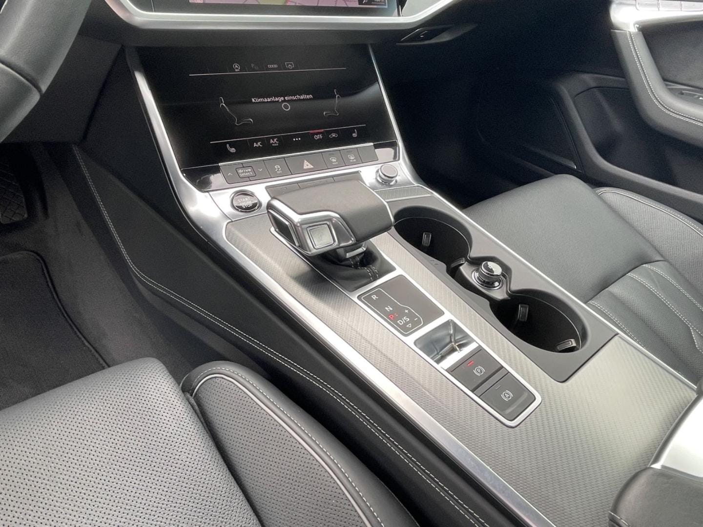 Bild über Audi A6 Limousine advanced 45 TFSI quattro S tronic - für weitere Informationen kontaktieren Sie den Audi Partner