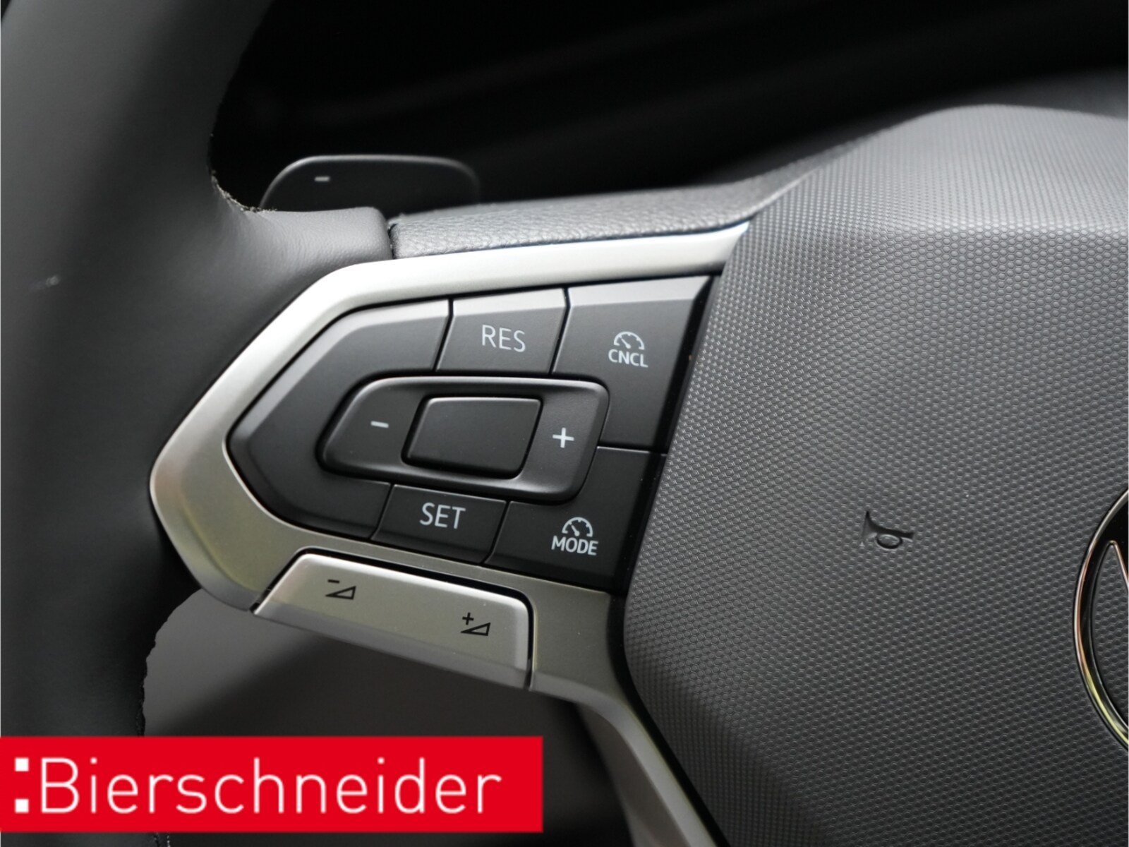 Volkswagen Crafter Kasten mittlerer Radstand – Bild 11