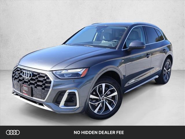 2023 Audi Q5 45 Premium Plus's photo