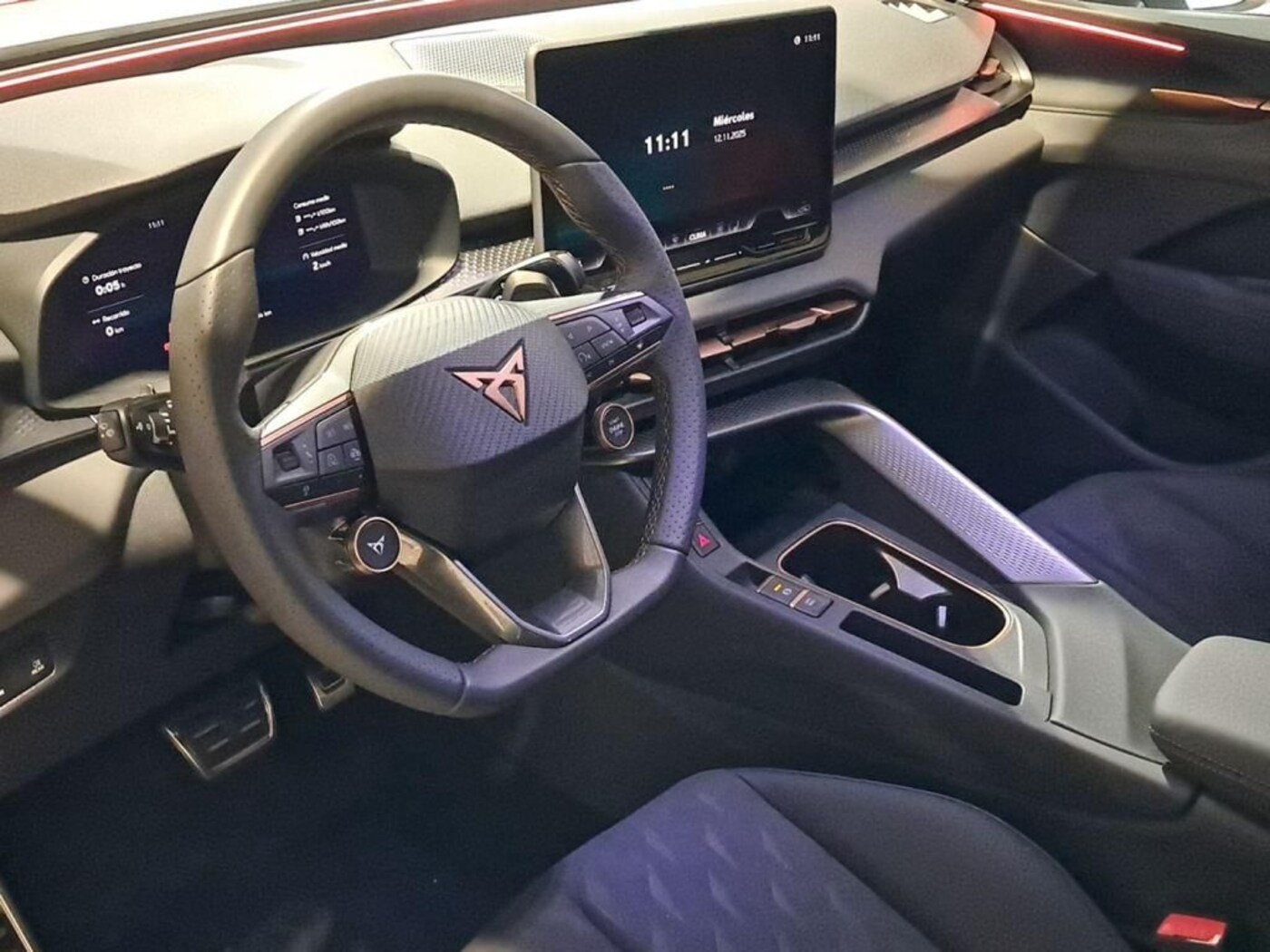 CUPRA Terramar 1.5 TSI e-Hybrid DSG 150 kW (204 CV) — photo 10