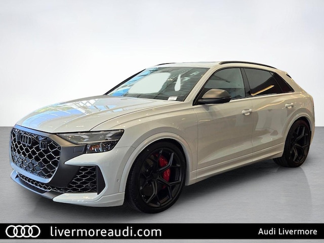 2026 Audi RS Q8 SUV performance