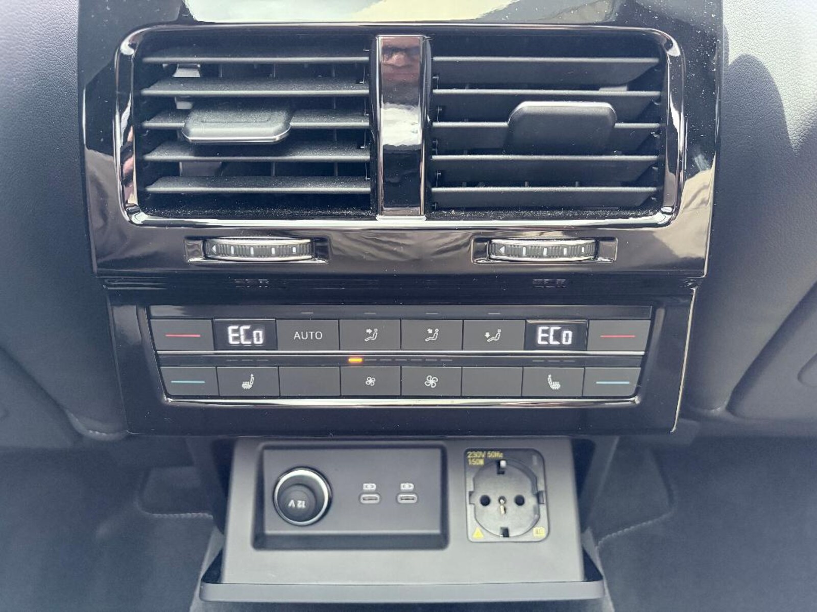 Volkswagen Touareg – Bild 20