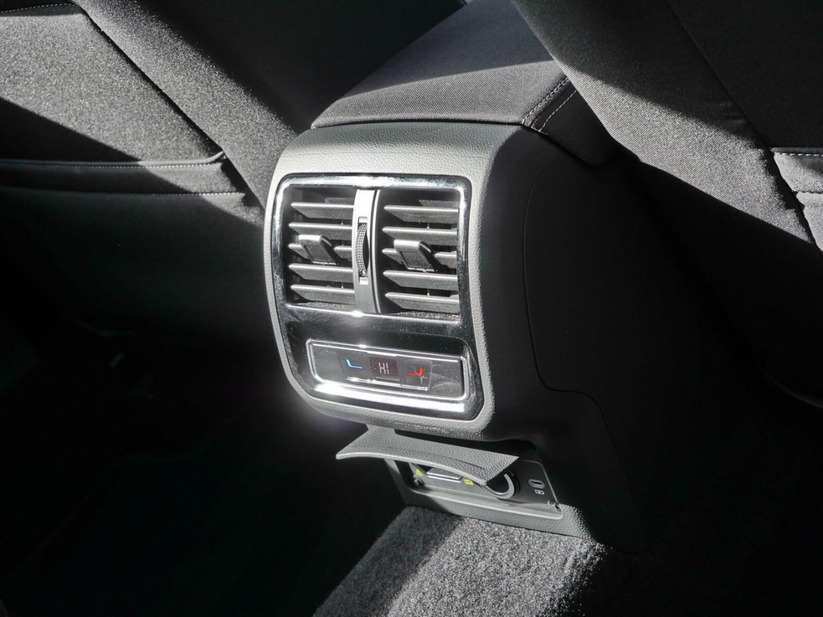 Volkswagen Passat Variant – Bild 17