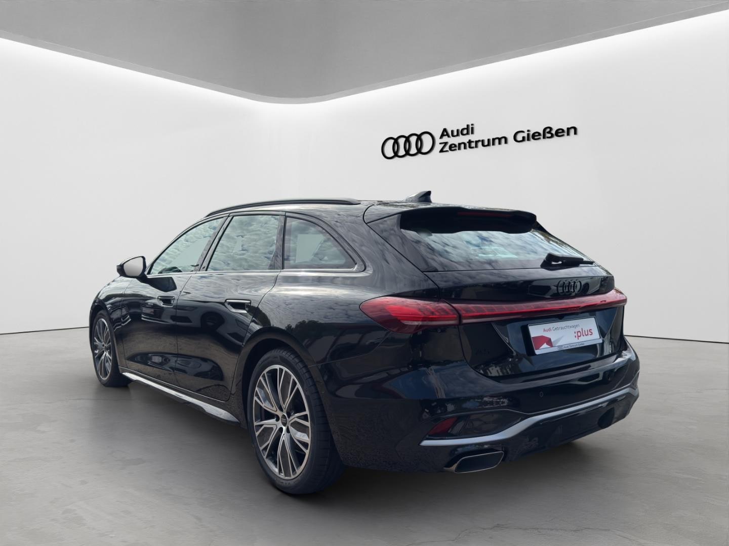 Bild über Audi A5 Avant TFSI 150 kW S tronic - für weitere Informationen kontaktieren Sie den Audi Partner