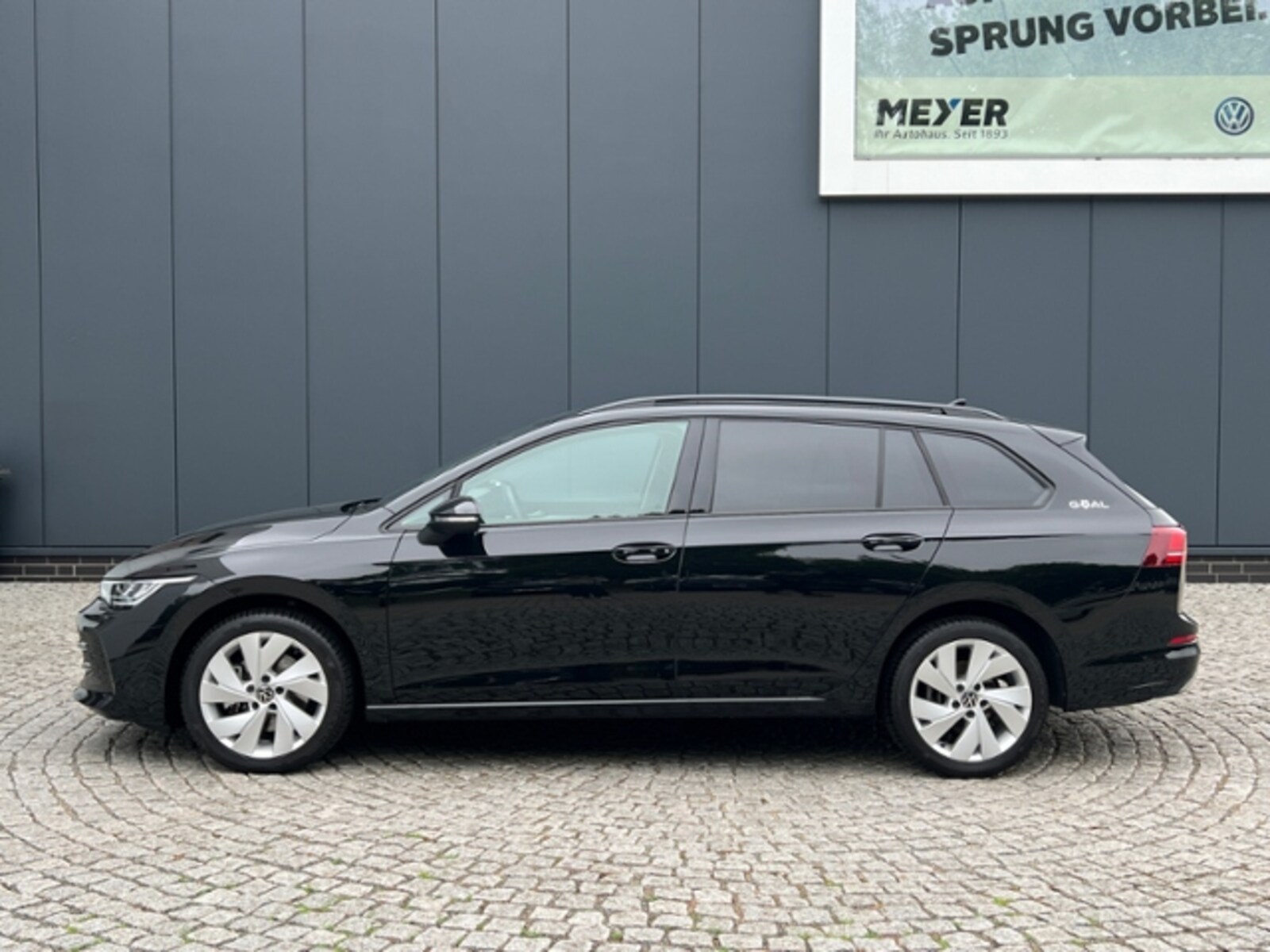 Volkswagen Golf Variant – Bild 3