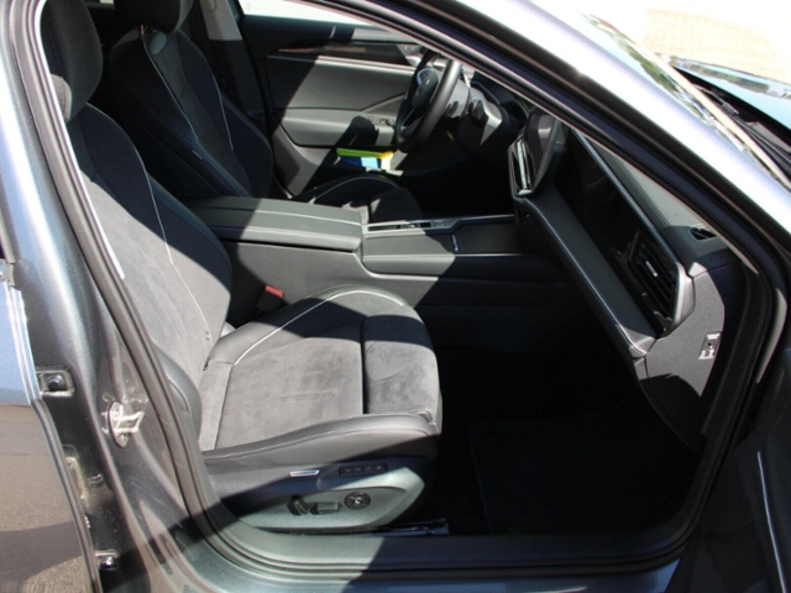 Volkswagen Passat – Bild 8