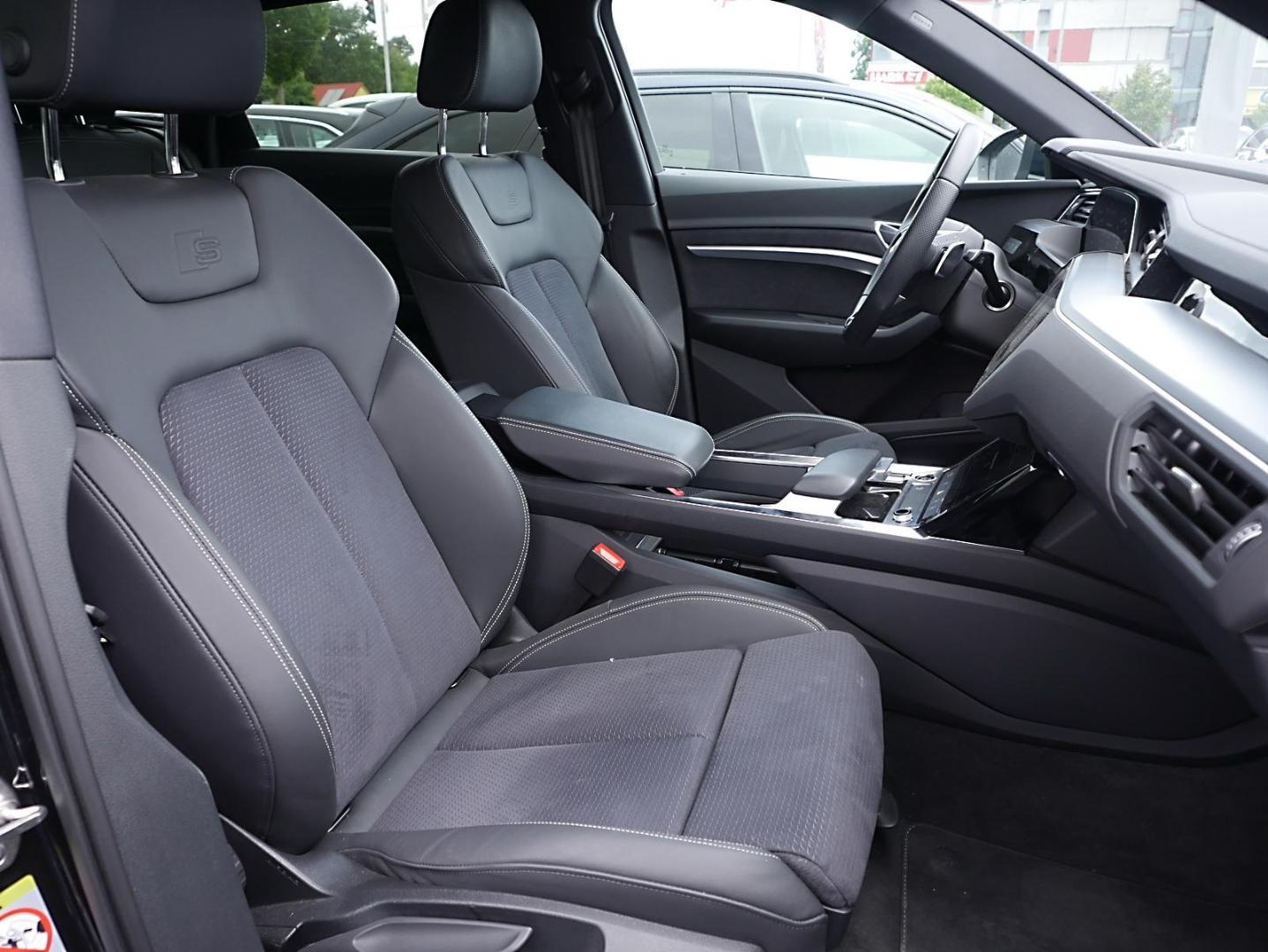 Image about Audi e-tron 55 quattro