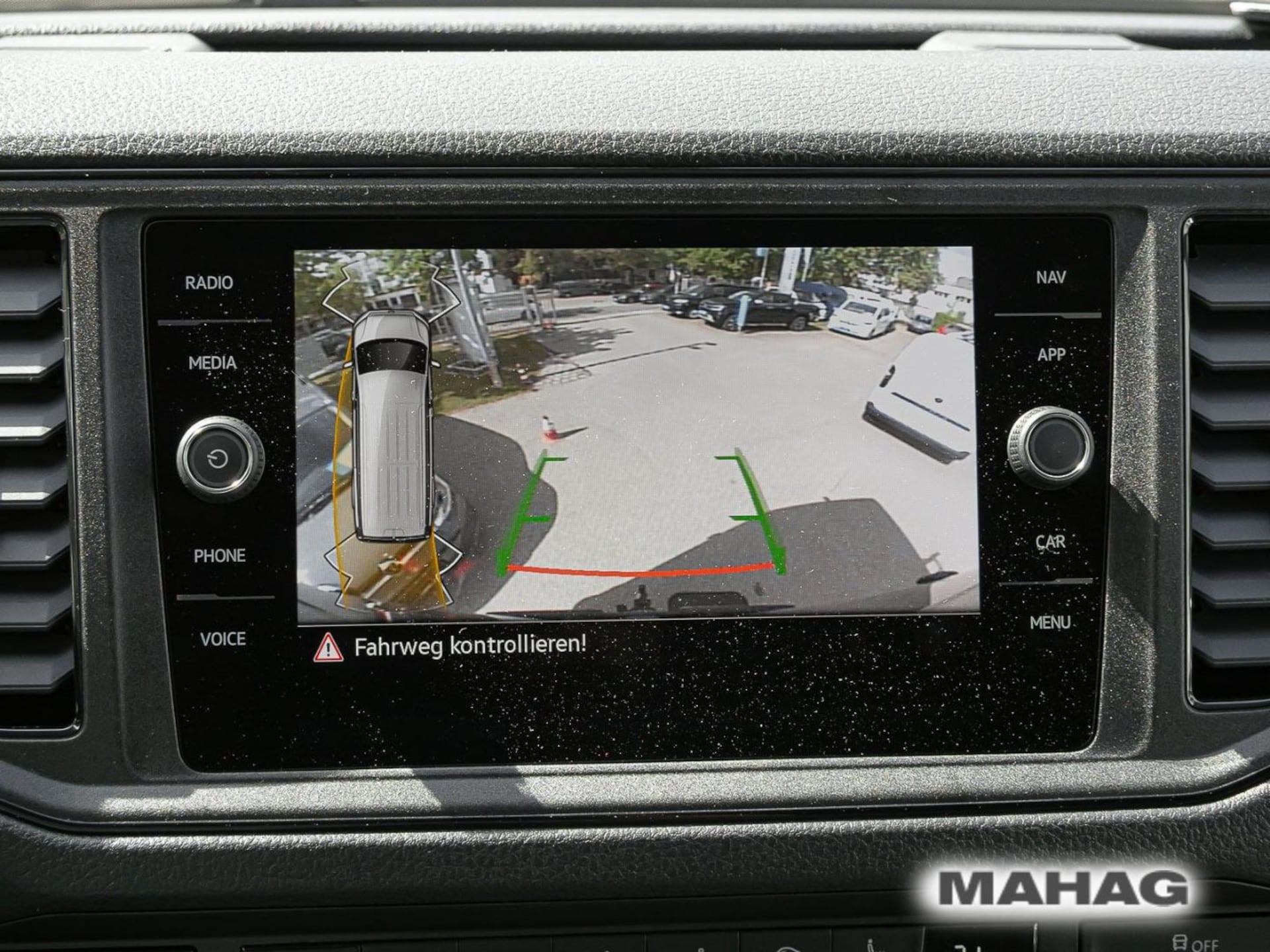 Volkswagen Crafter Kasten langer Radstand