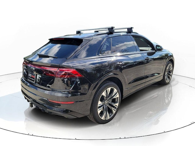 2026 Audi Q8