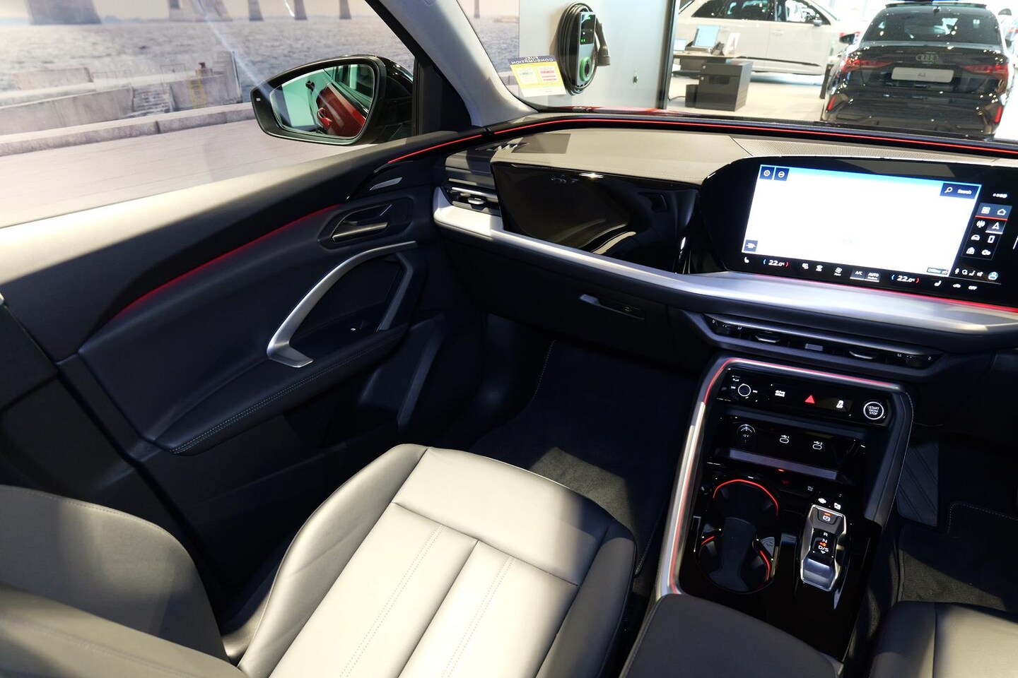 Image about Audi Q5 SUV TFSI 150 kW