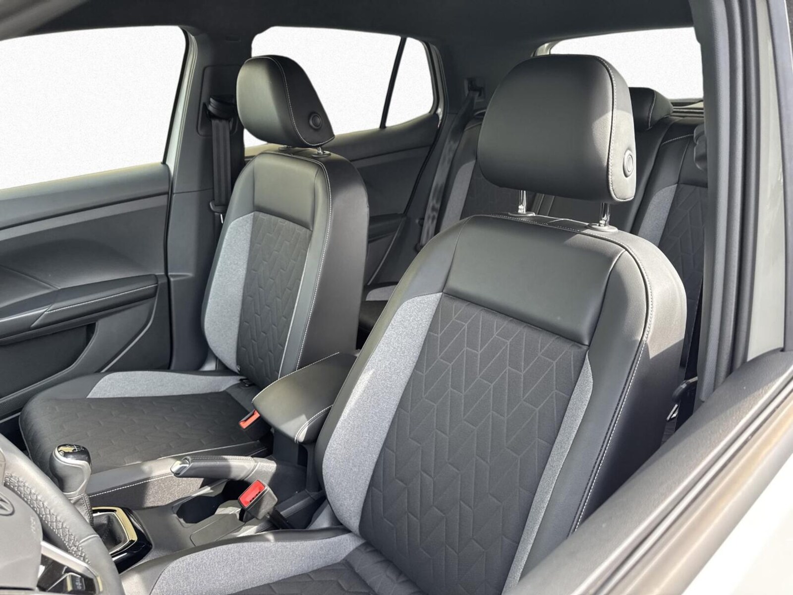 Volkswagen T-Cross – Bild 9