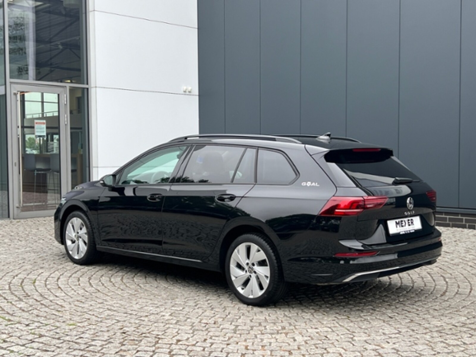 Volkswagen Golf Variant – Bild 4