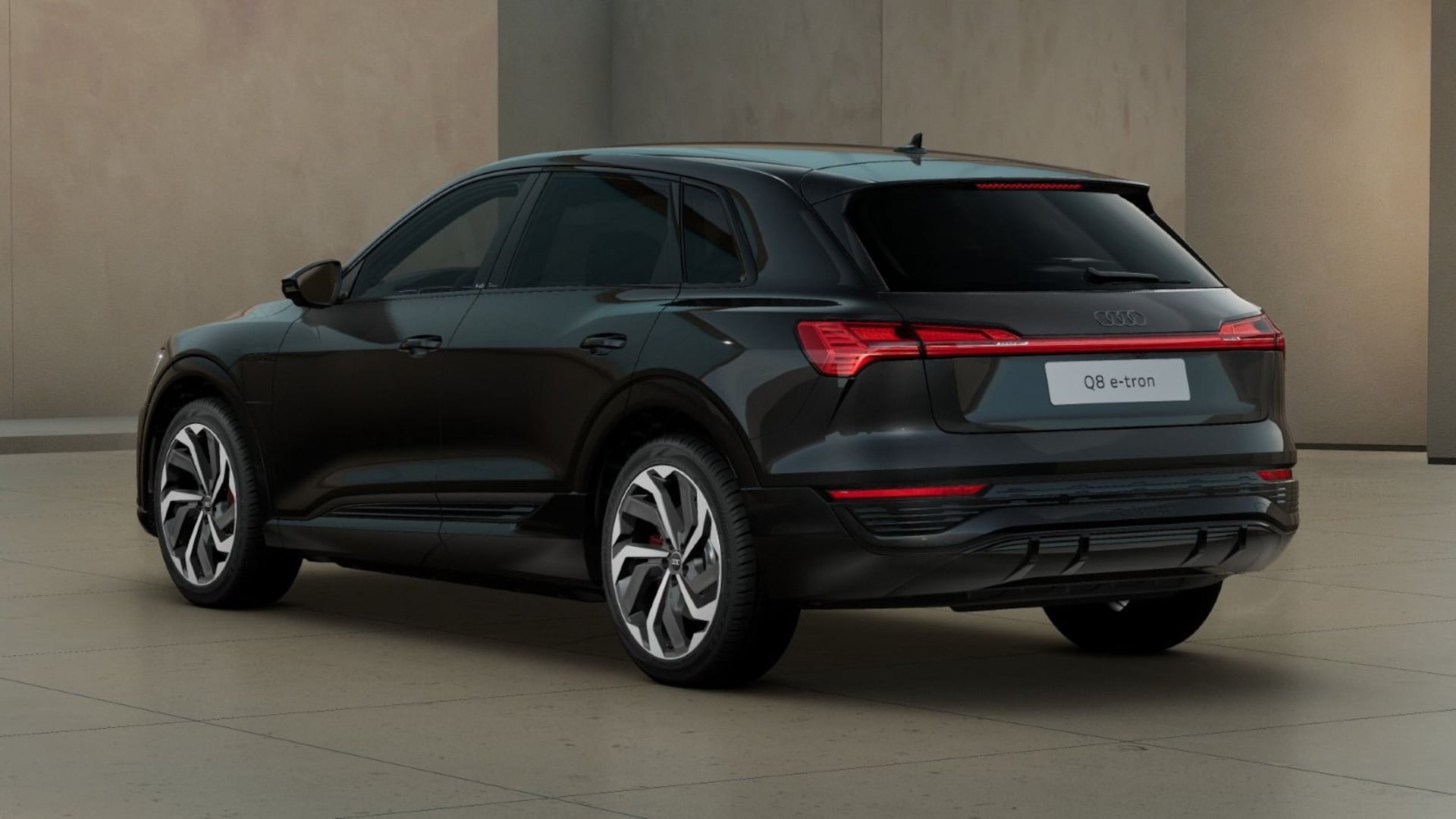 Audi Q8 e-tron S line