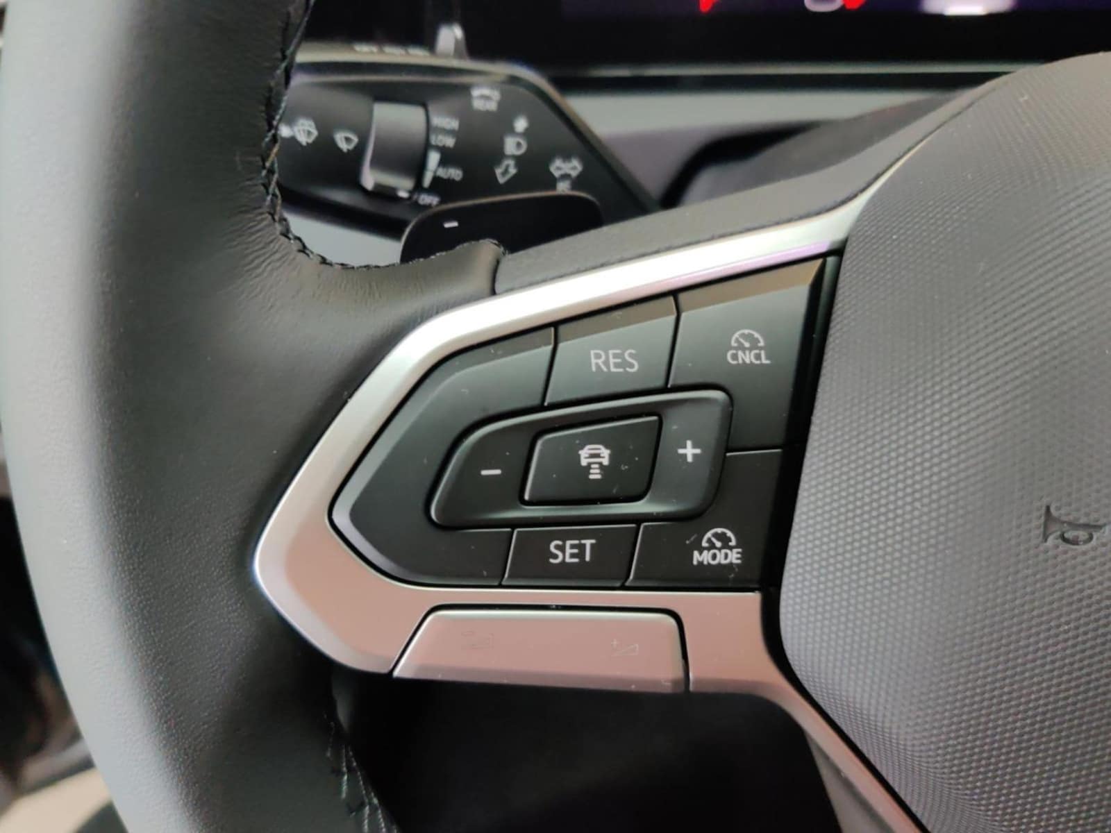 Volkswagen Tiguan – Bild 18