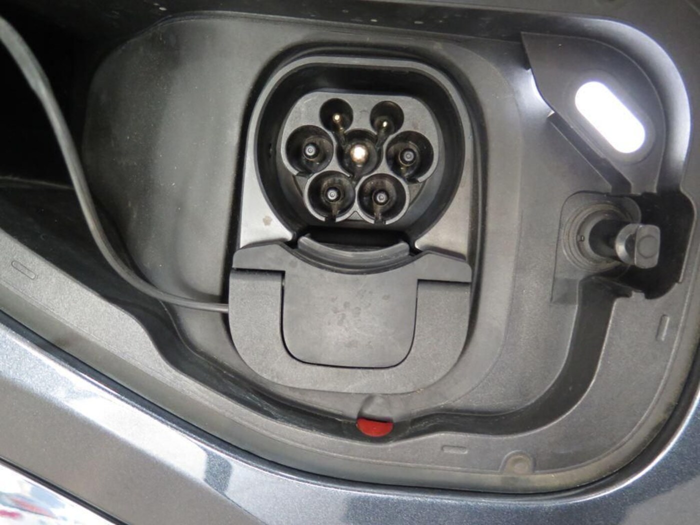 CUPRA Formentor 1.5 TSI e-Hybrid VZ DSG 200 kW (272 CV) — photo 16