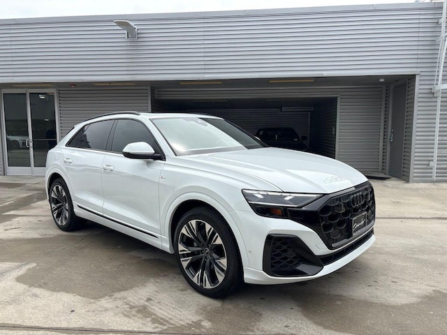 2026 Audi Q8
