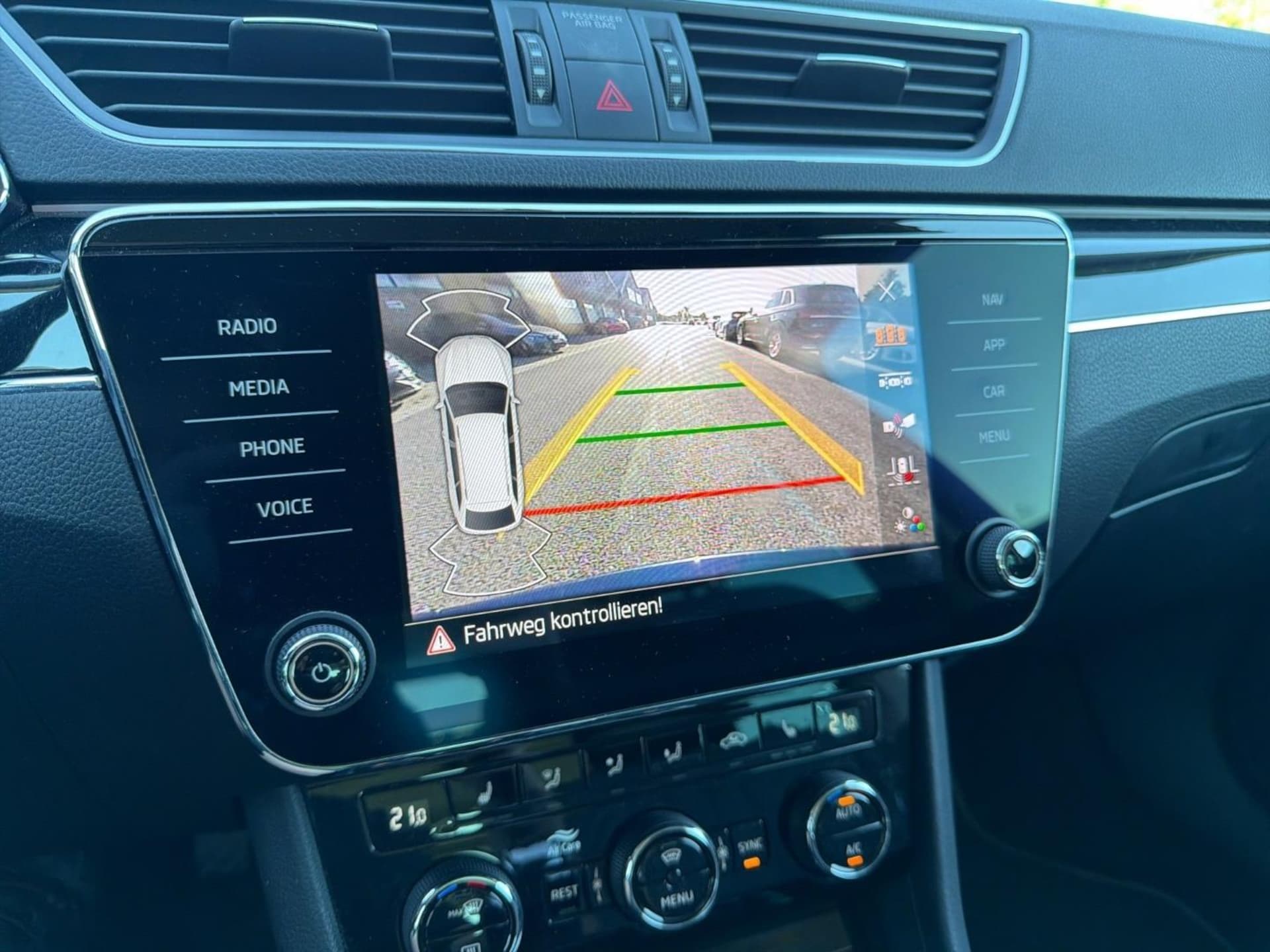 Skoda Superb Combi Laurin & Klement