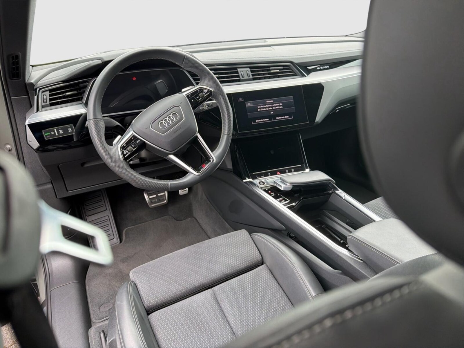Audi Q8 Sportback e-tron – Bild 10