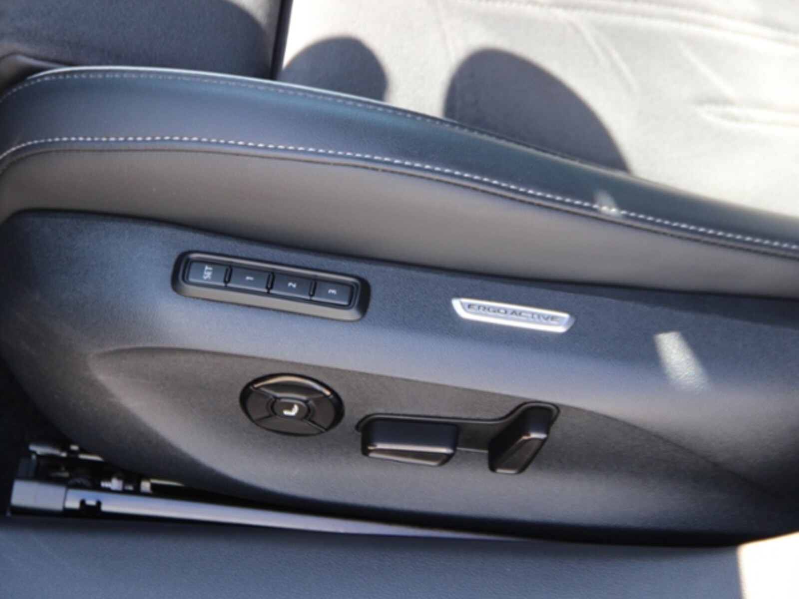 Volkswagen Passat – Bild 17