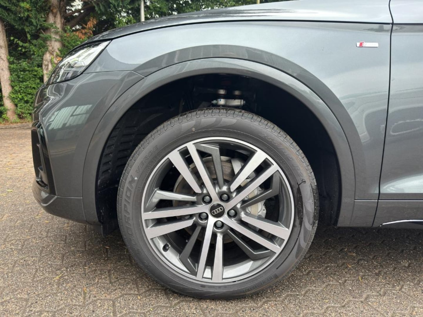 Bild über Audi Q5 40 TDI quattro S tronic - für weitere Informationen kontaktieren Sie den Audi Partner