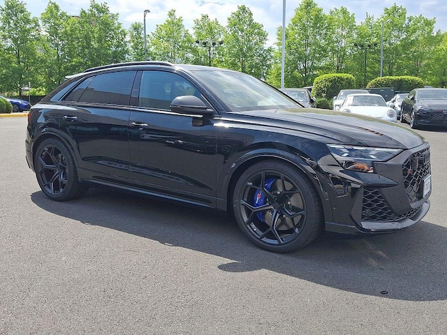 2026 Audi RS Q8 SUV performance