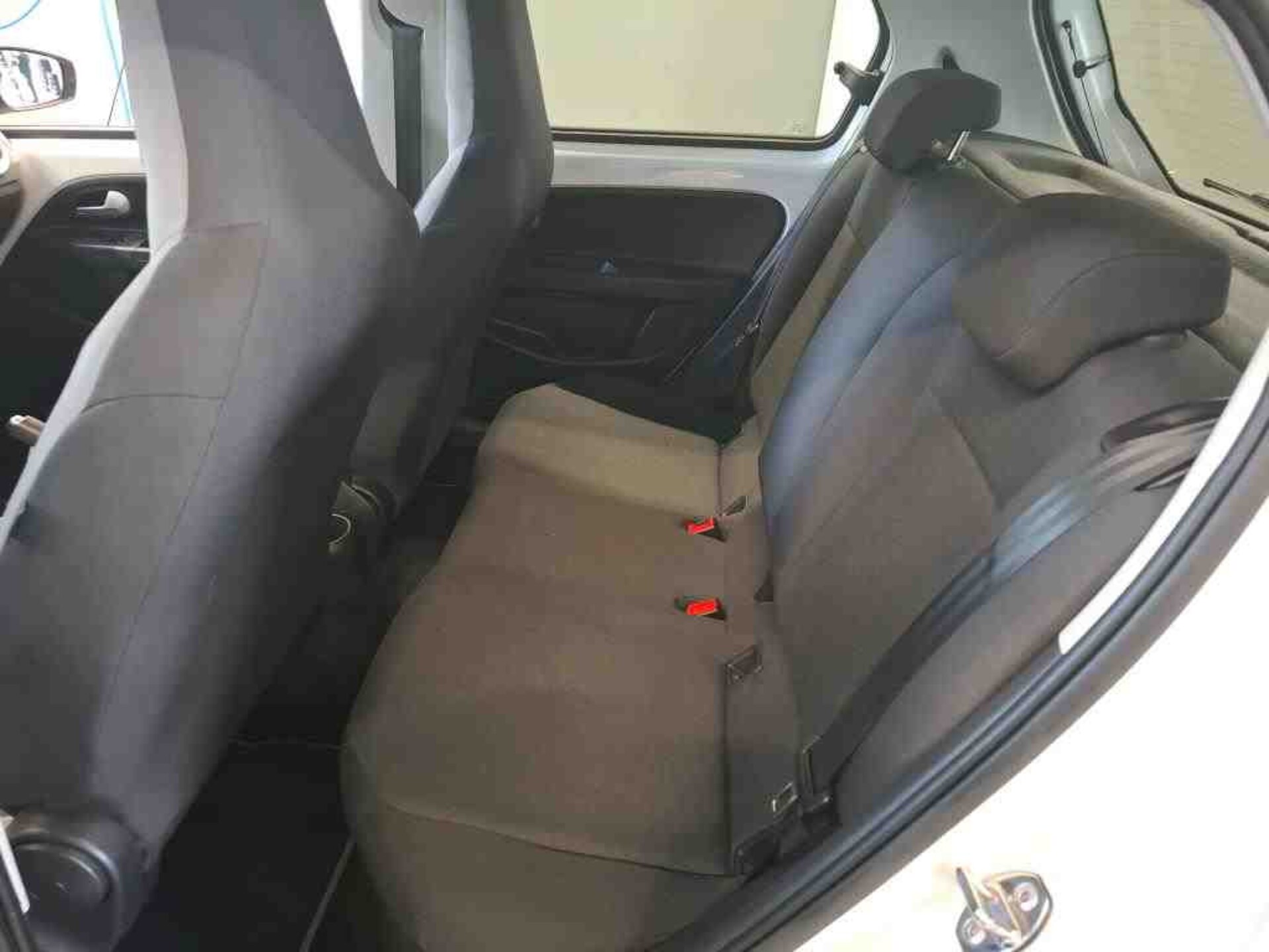 Volkswagen e-up! Style "Plus"