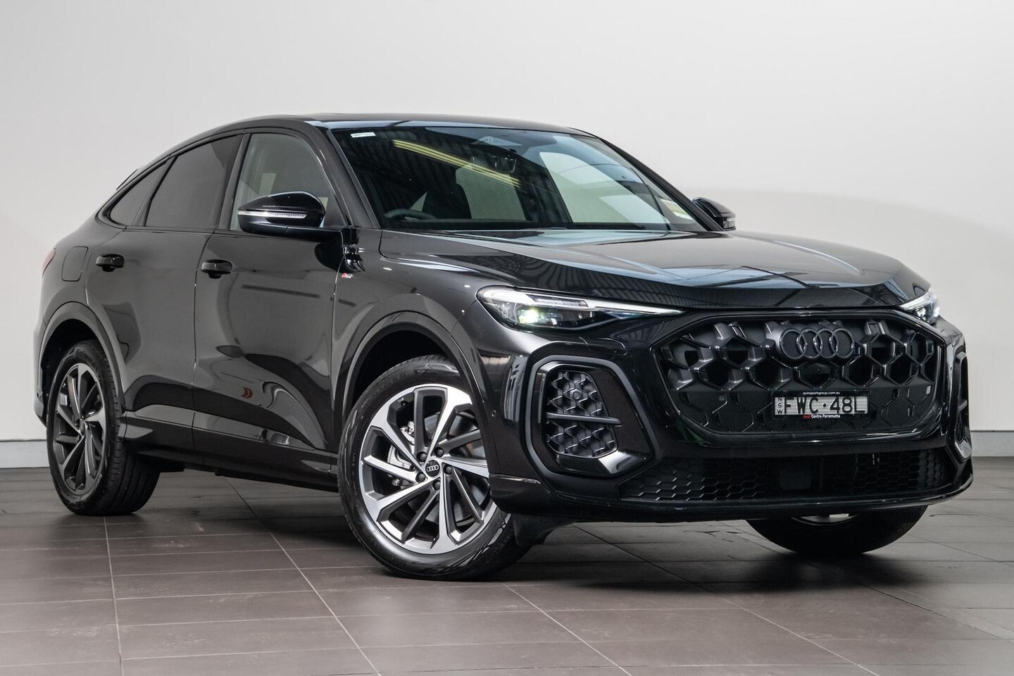 Image about Audi Q5 Sportback TDI quattro 150 kW sport
