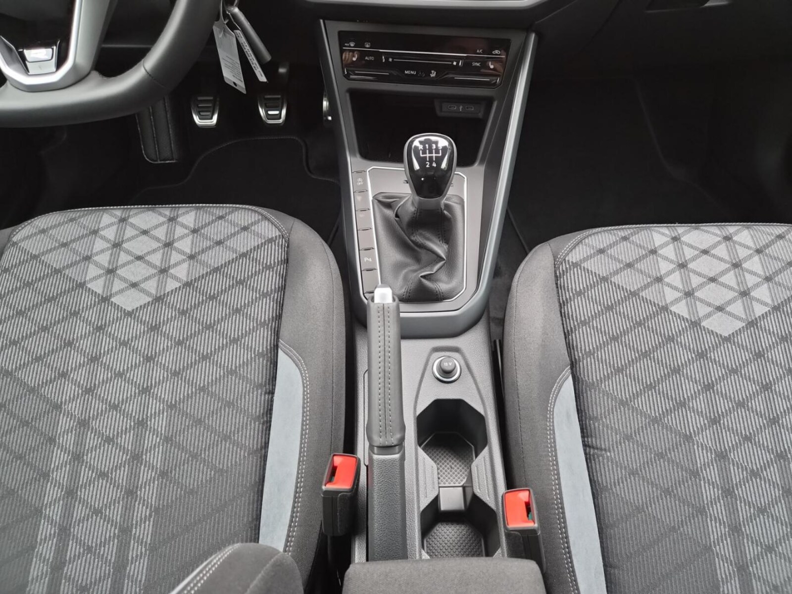 Volkswagen Polo – Bild 7