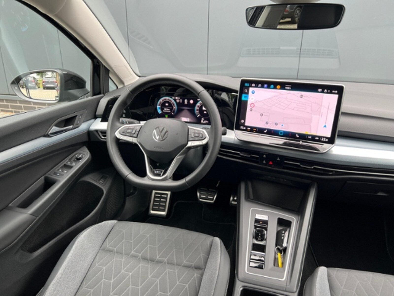 Volkswagen Golf Variant – Bild 10