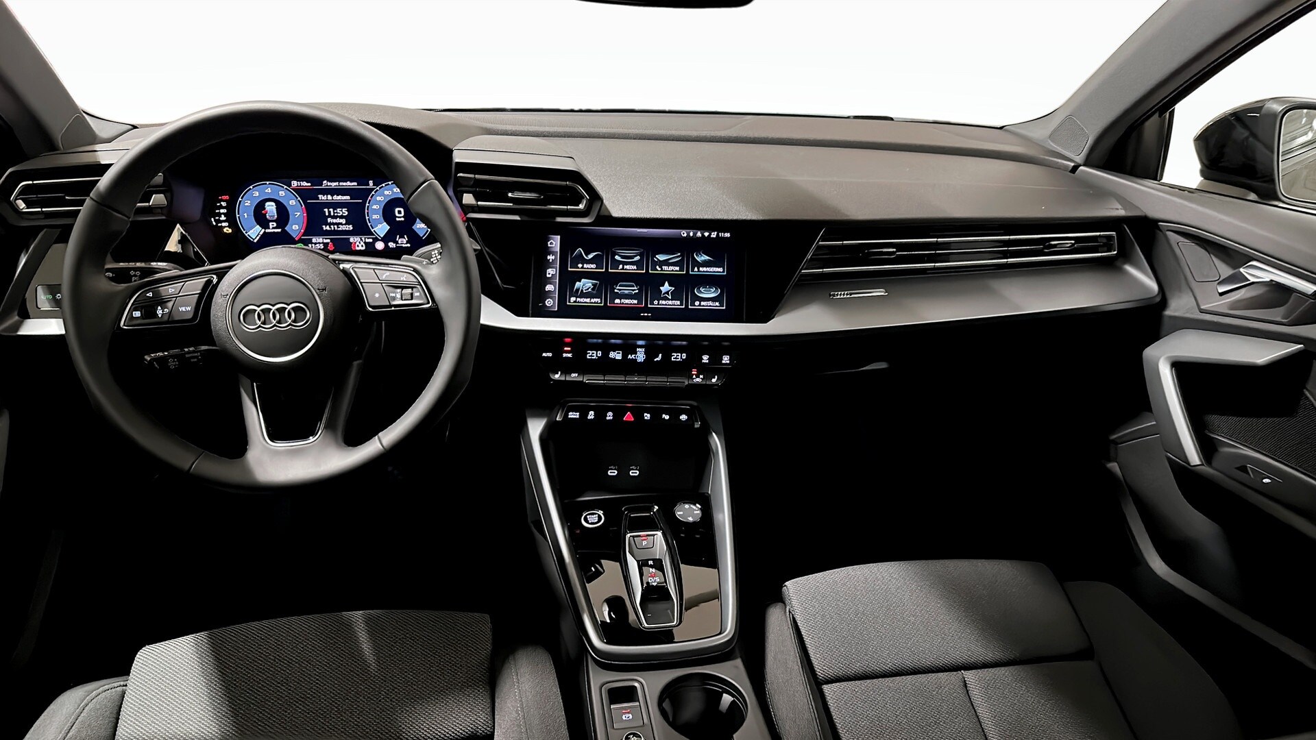 Bild som visar&nbsp;Audi A3 Sportback&nbsp;A3 Sportback TFSI S line 110 kW S tronic - för mer information kontakta din Audi Partner