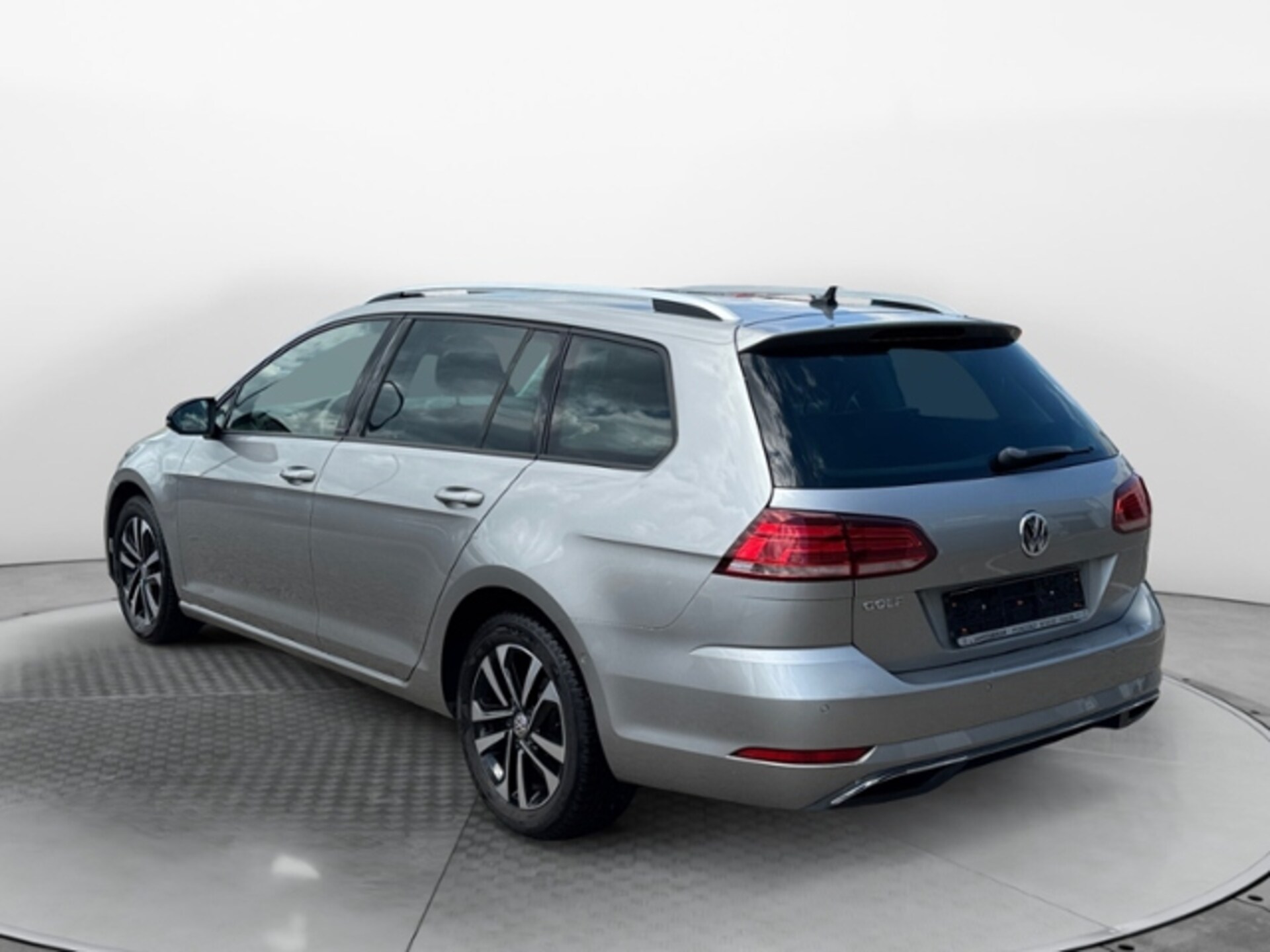Volkswagen Golf Variant IQ.DRIVE