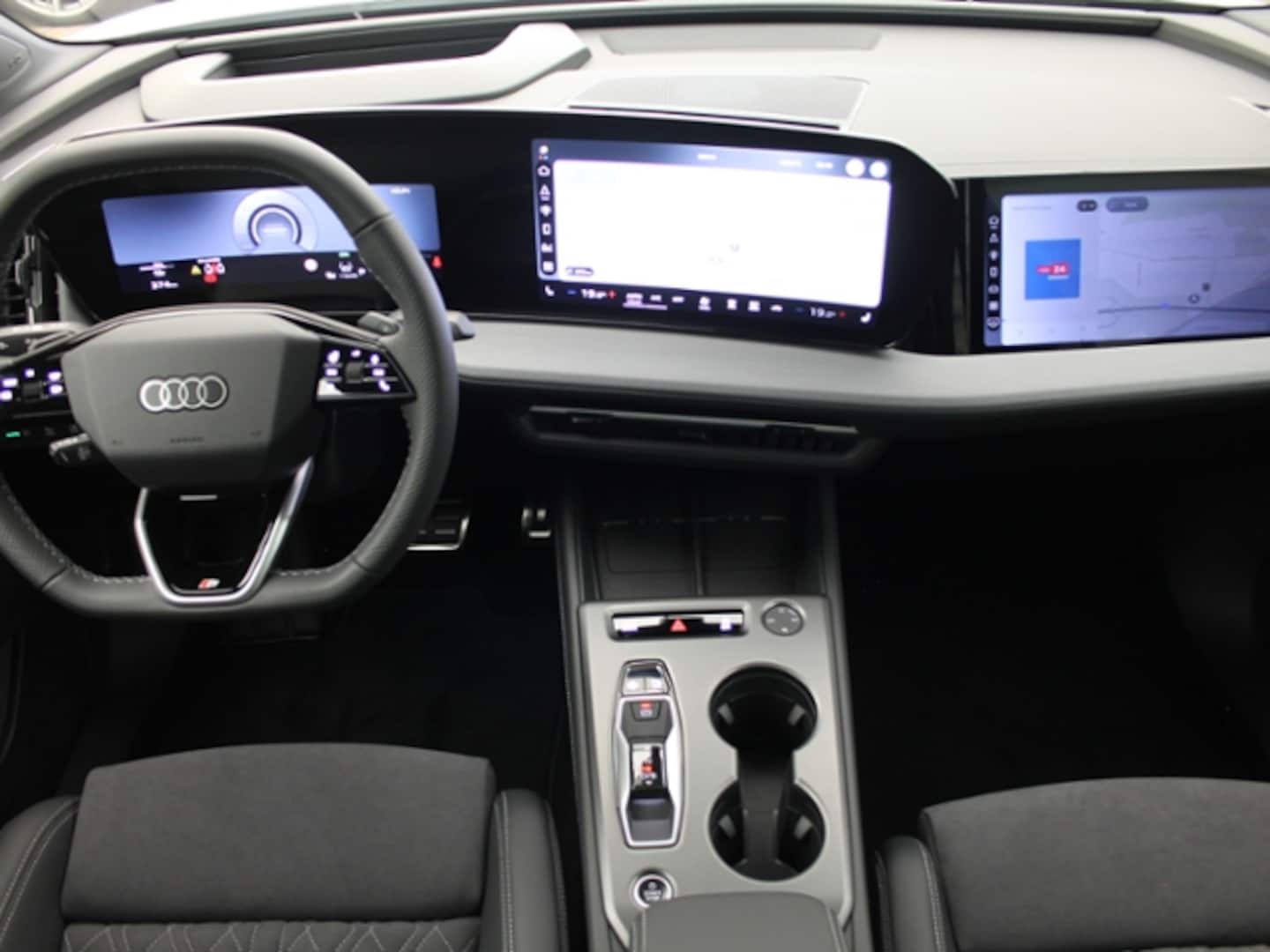 Bild über Audi Q4 Sportback e-tron e-tron quattro 220 kW - für weitere Informationen kontaktieren Sie den Audi Partner